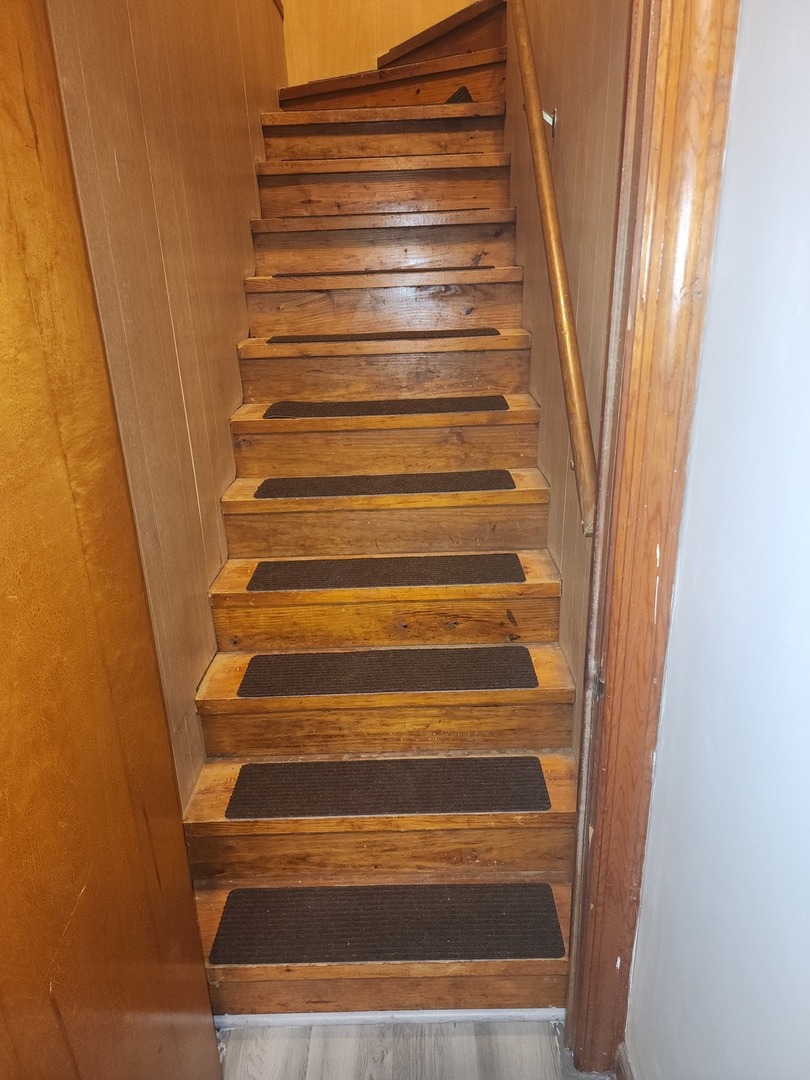 3830 217th Street Matteson, IL 60443 - Photo 3 of 6 a view of entryway