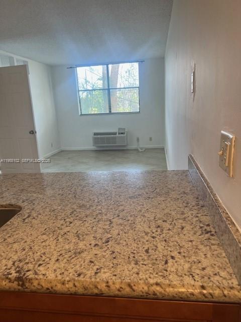 2401 Riverside Drive, Unit 110B Coral Springs, FL 33065 - Photo 8 of 27 a view of room and window