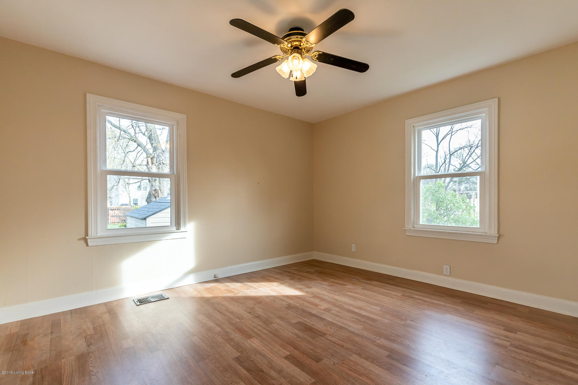 4103 Gloucester Road Louisville, KY 40207 - Photo 12 of 33 4103 Gloucester Rd - 13 - for MLS