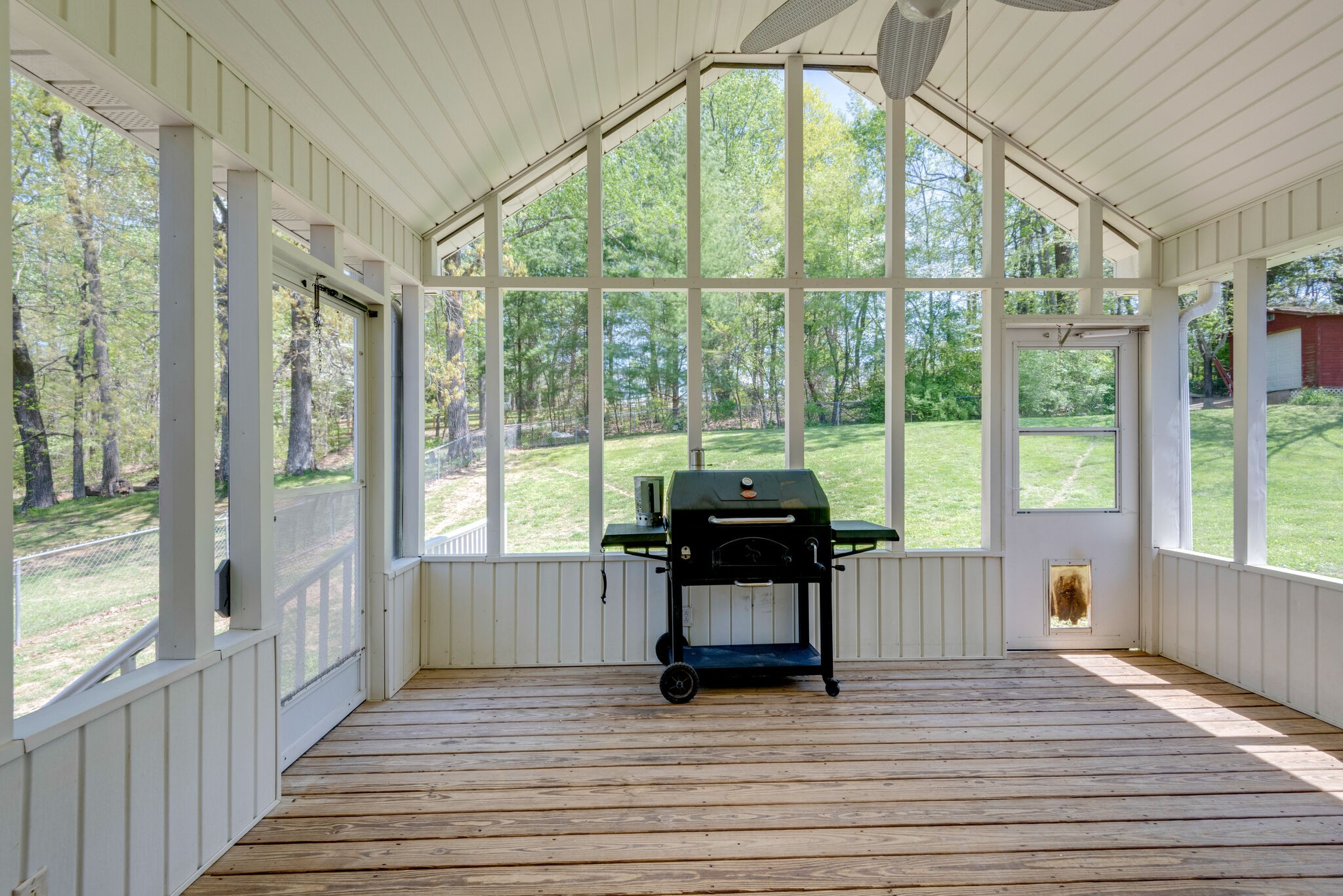 1110 Ridgecrest Drive Dickson, TN 37055 - Photo 2 of 41 Gallery Image 2
