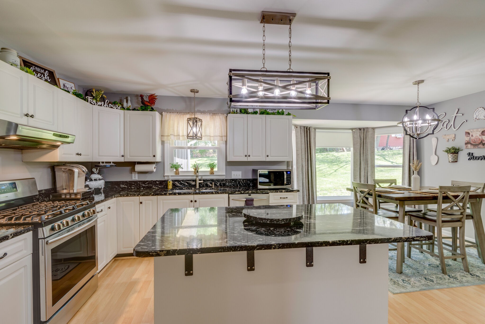 1110 Ridgecrest Drive Dickson, TN 37055 - Photo 12 of 41 Gallery Image 12