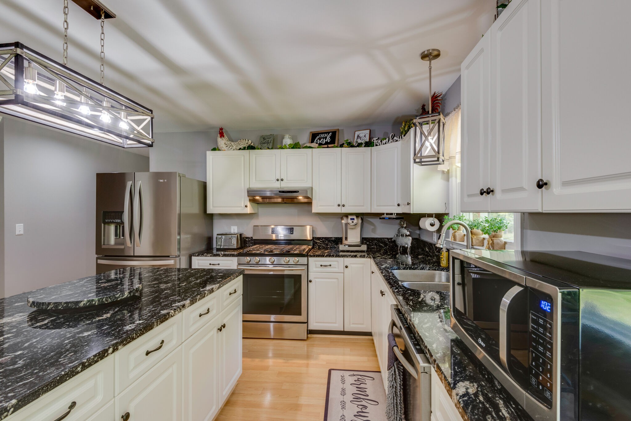 1110 Ridgecrest Drive Dickson, TN 37055 - Photo 15 of 41 Gallery Image 15