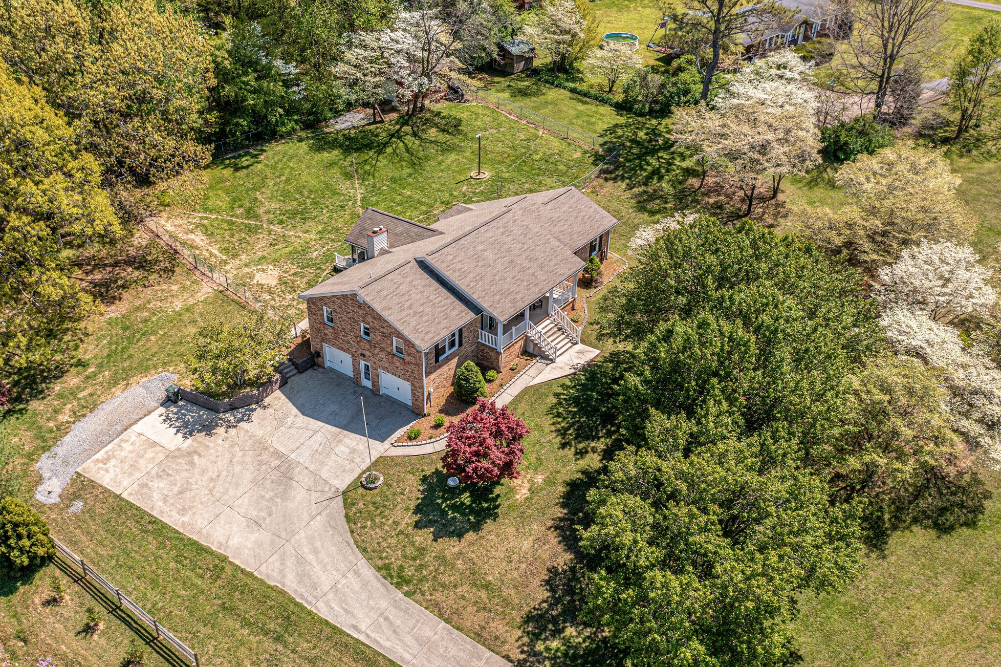 1110 Ridgecrest Drive Dickson, TN 37055 - Photo 33 of 41 Gallery Image 33