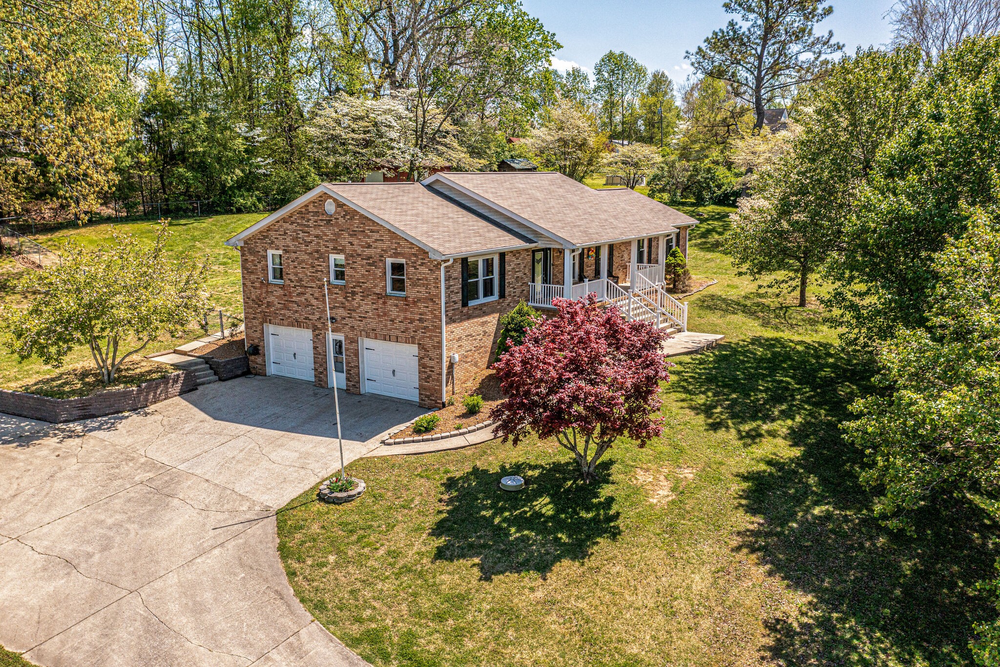 1110 Ridgecrest Drive Dickson, TN 37055 - Photo 34 of 41 Gallery Image 34