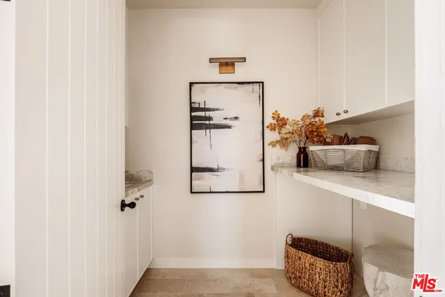 $4,995,000 | 11621 Hesby Street, Valley Village, CA 91601