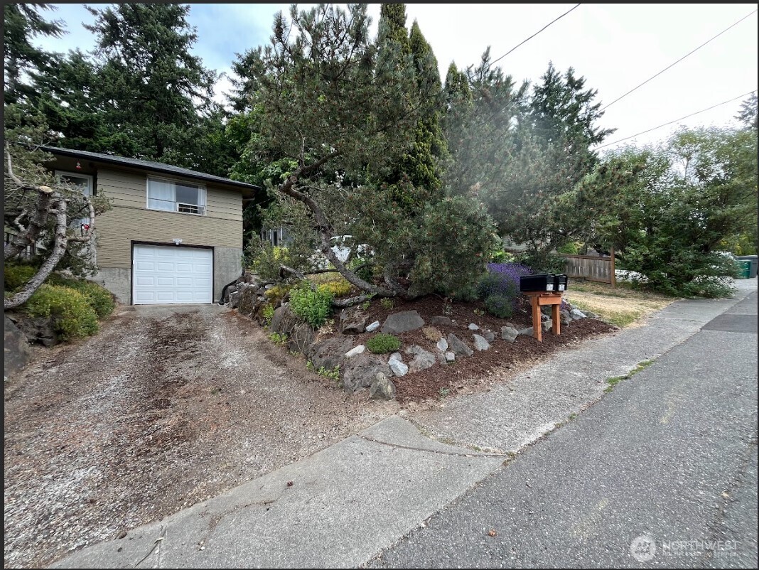 6614 South Langston Road Seattle, WA 98178 - Photo 1 of 2 Gallery Image 1