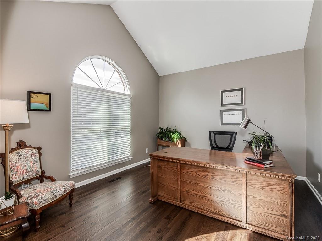 6503 Elfreda Road Charlotte, NC 28270 - Photo 5 of 32