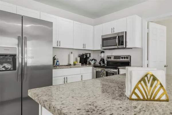 $7,500 | 1924 Southwest 20th Street, Miami, FL 33145