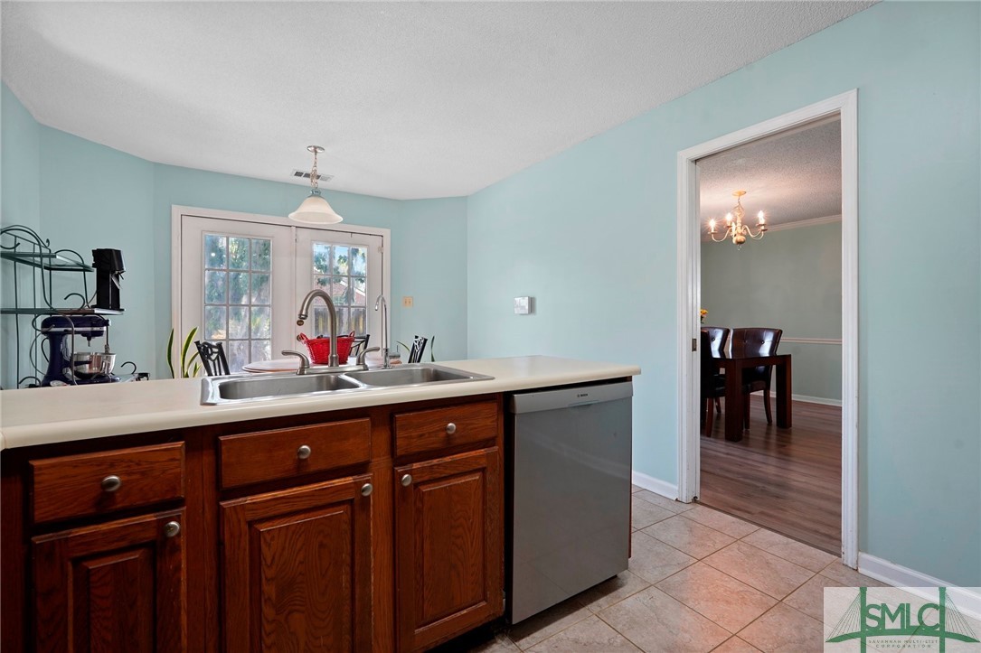 60 River Bluff Drive Savannah, GA 31406 - Photo 16 of 42