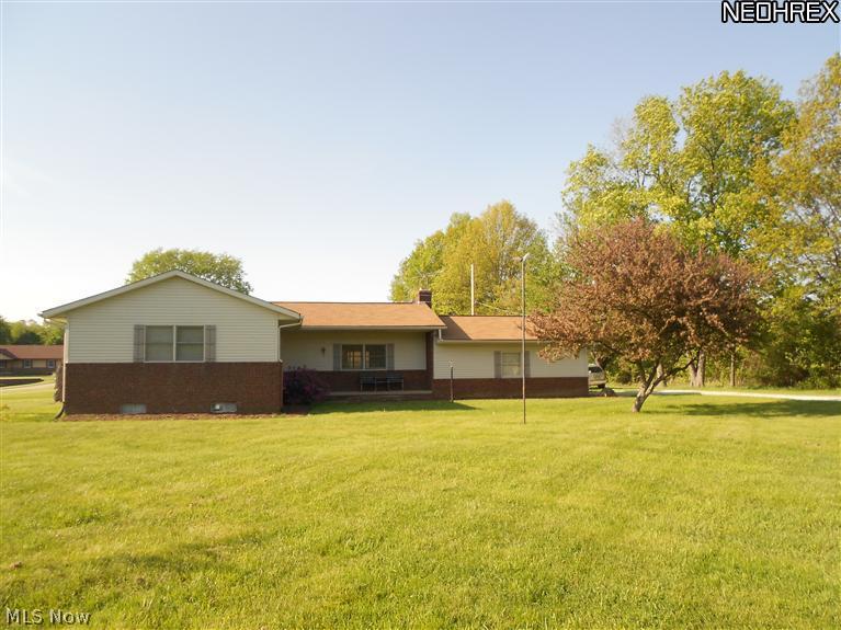 75 Ridgewood Road Medina, OH 44256 - Photo 1 of 9