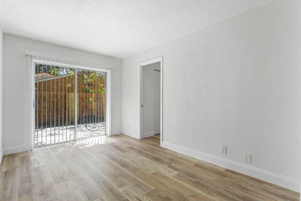 4778 Gladiator Circle Greenacres, FL 33463 - Photo 13 of 33 014-4778GladiatorCircle-Greenacres-FL-33