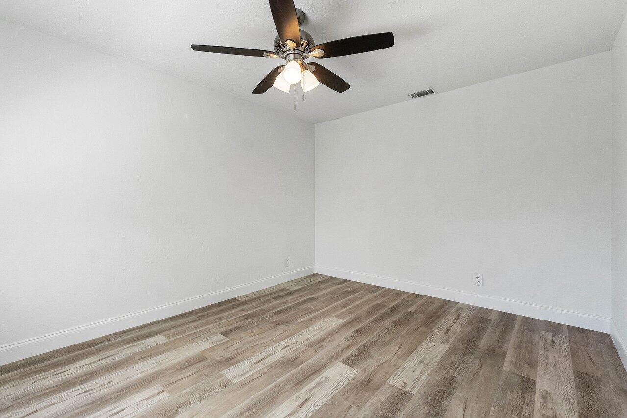 4778 Gladiator Circle Greenacres, FL 33463 - Photo 17 of 33 019-4778GladiatorCircle-Greenacres-FL-33