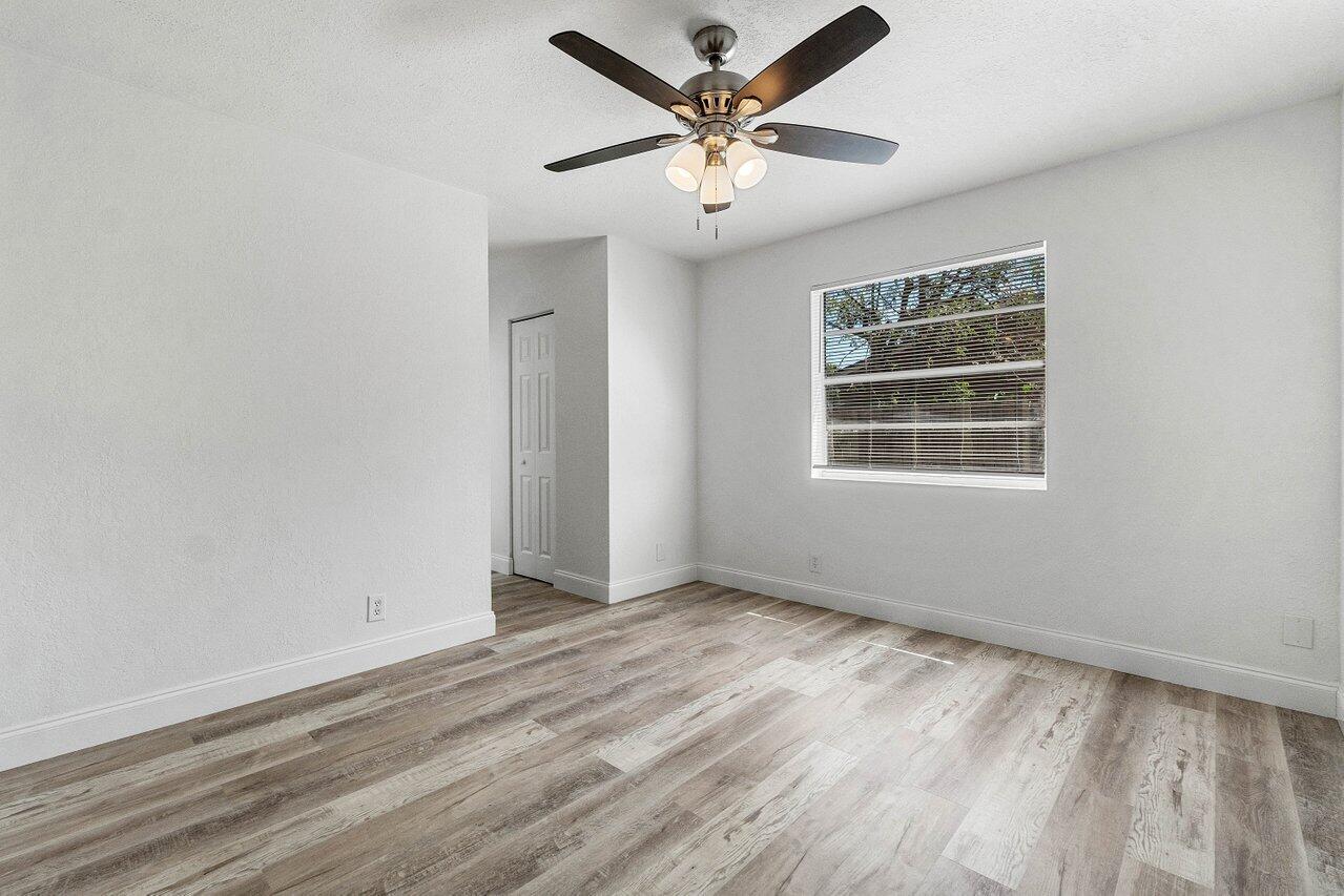 4778 Gladiator Circle Greenacres, FL 33463 - Photo 18 of 33 020-4778GladiatorCircle-Greenacres-FL-33