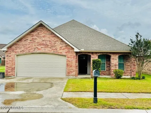 $229,000 | 190 Imperial Saint Landry Avenue, Opelousas, LA 70570