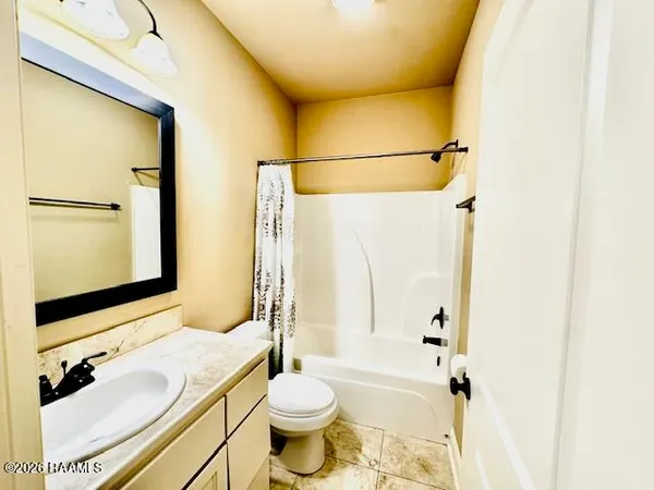 $229,000 | 190 Imperial Saint Landry Avenue, Opelousas, LA 70570