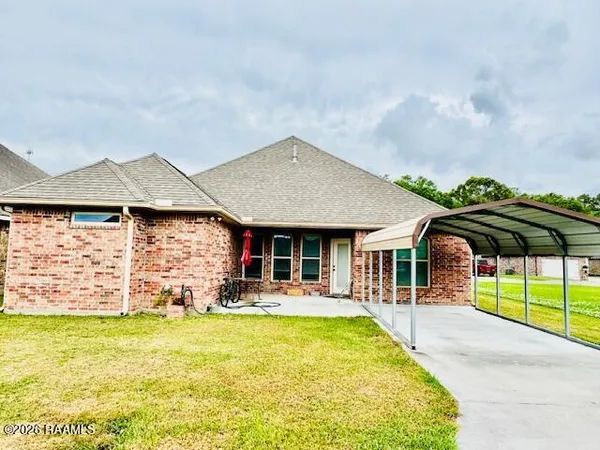 $229,000 | 190 Imperial Saint Landry Avenue, Opelousas, LA 70570