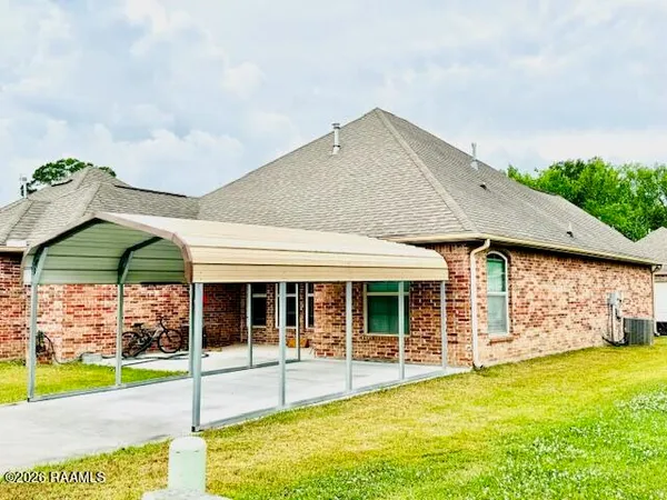 $229,000 | 190 Imperial Saint Landry Avenue, Opelousas, LA 70570