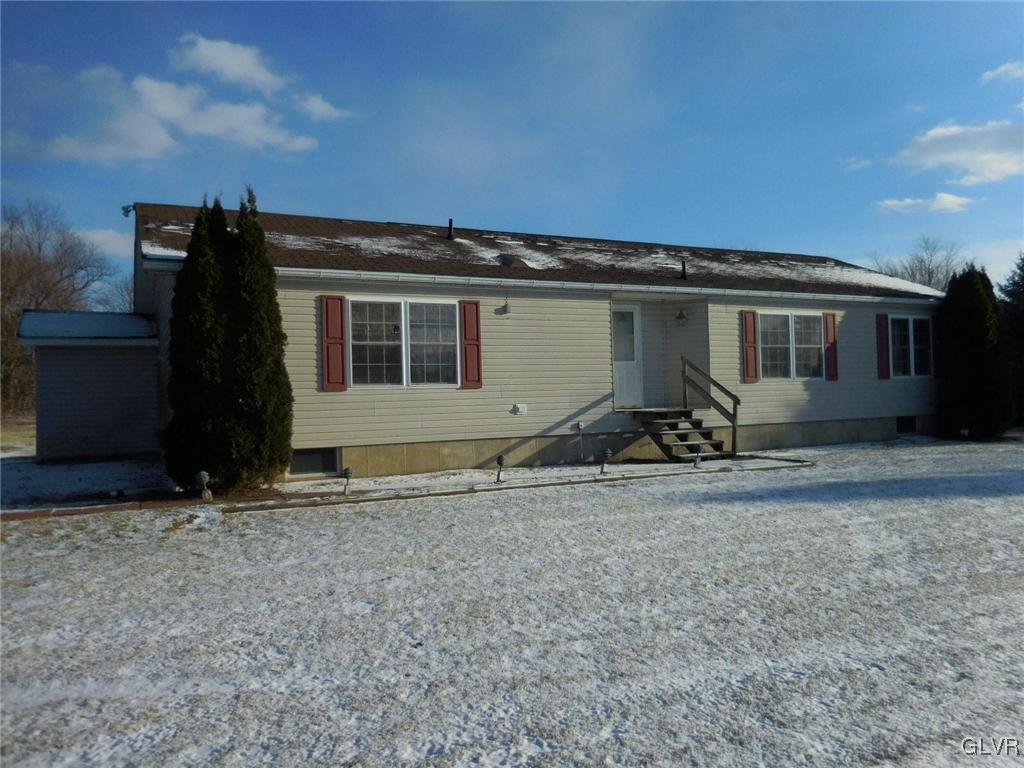 698 Point Phillips Road Bath, PA 18014 - Photo 1 of 10 front view of a house