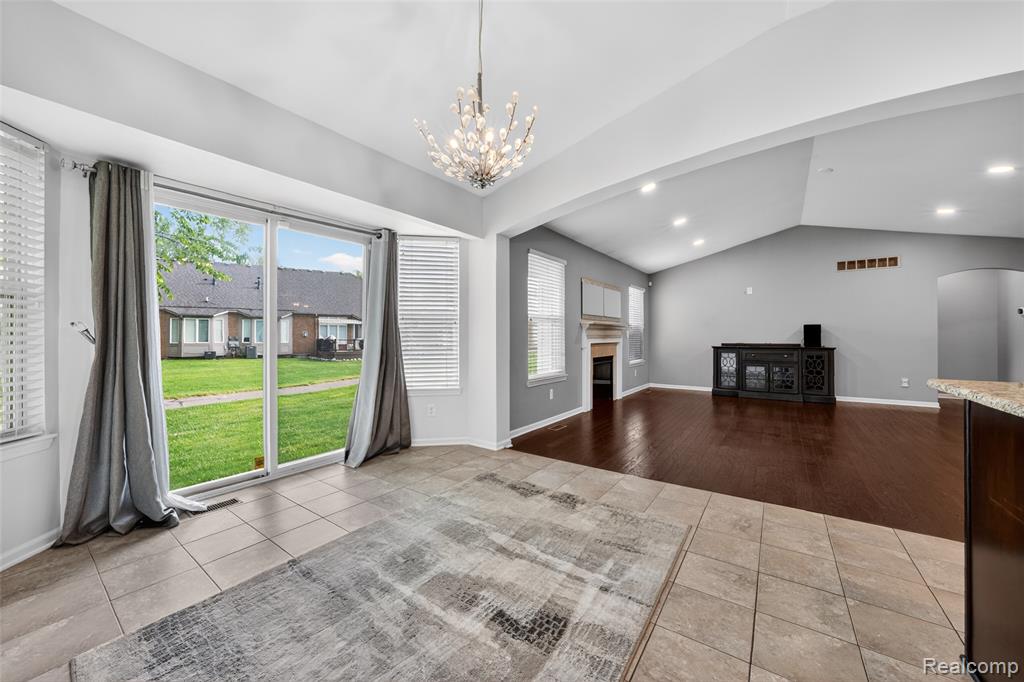 30278 Bradmore Road Warren, MI 48092 - Photo 14 of 28