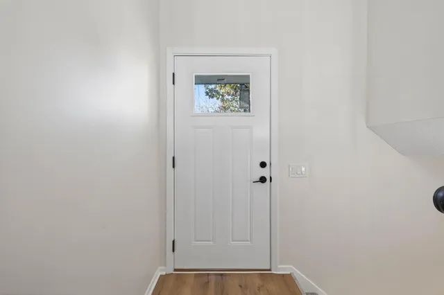 $347,500 | 3432 Lee Avenue North, Crystal, MN 55422