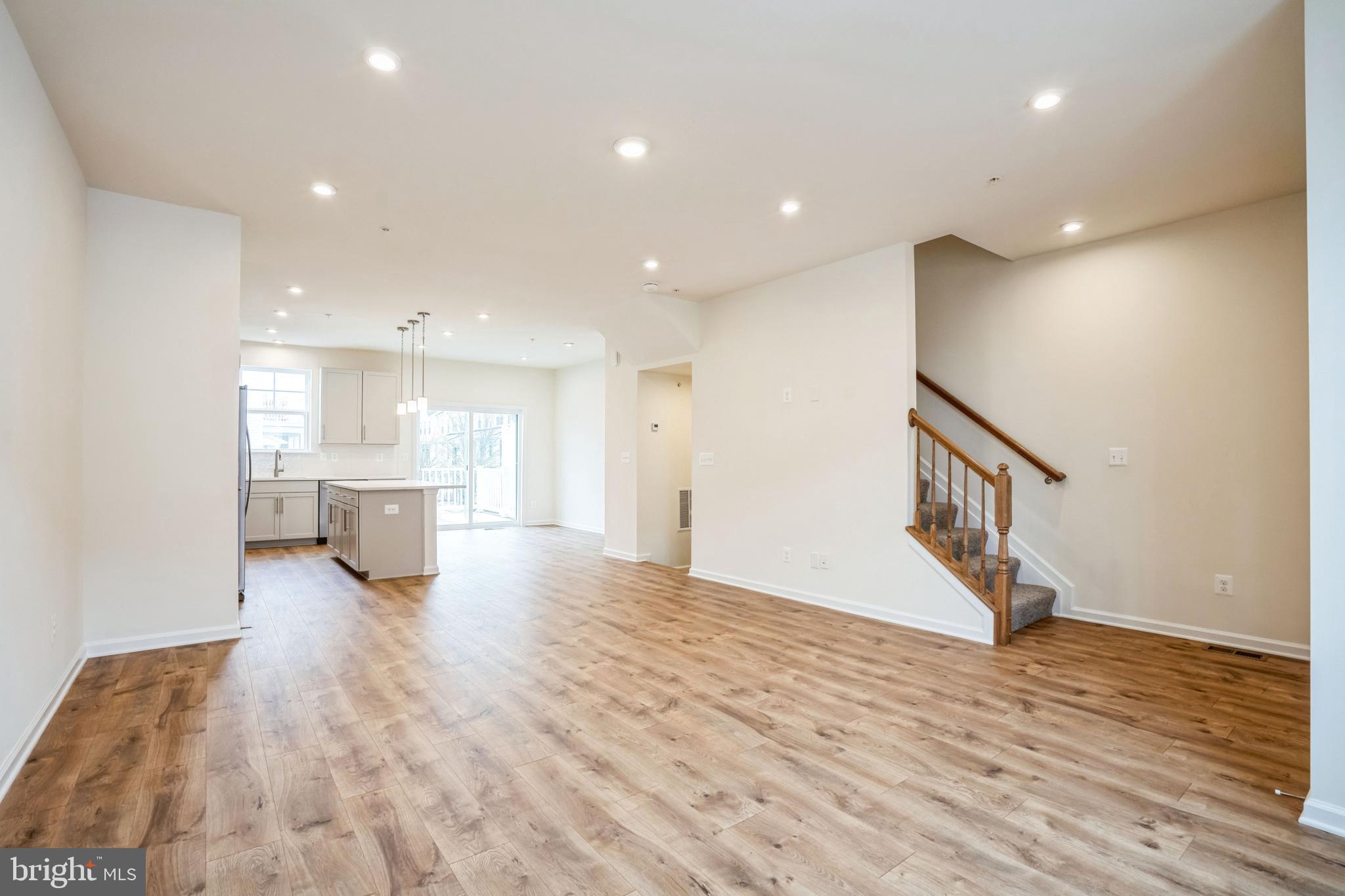 304 Riverside Drive Cambridge, MD 21613 - Photo 7 of 29 Gallery Image 7