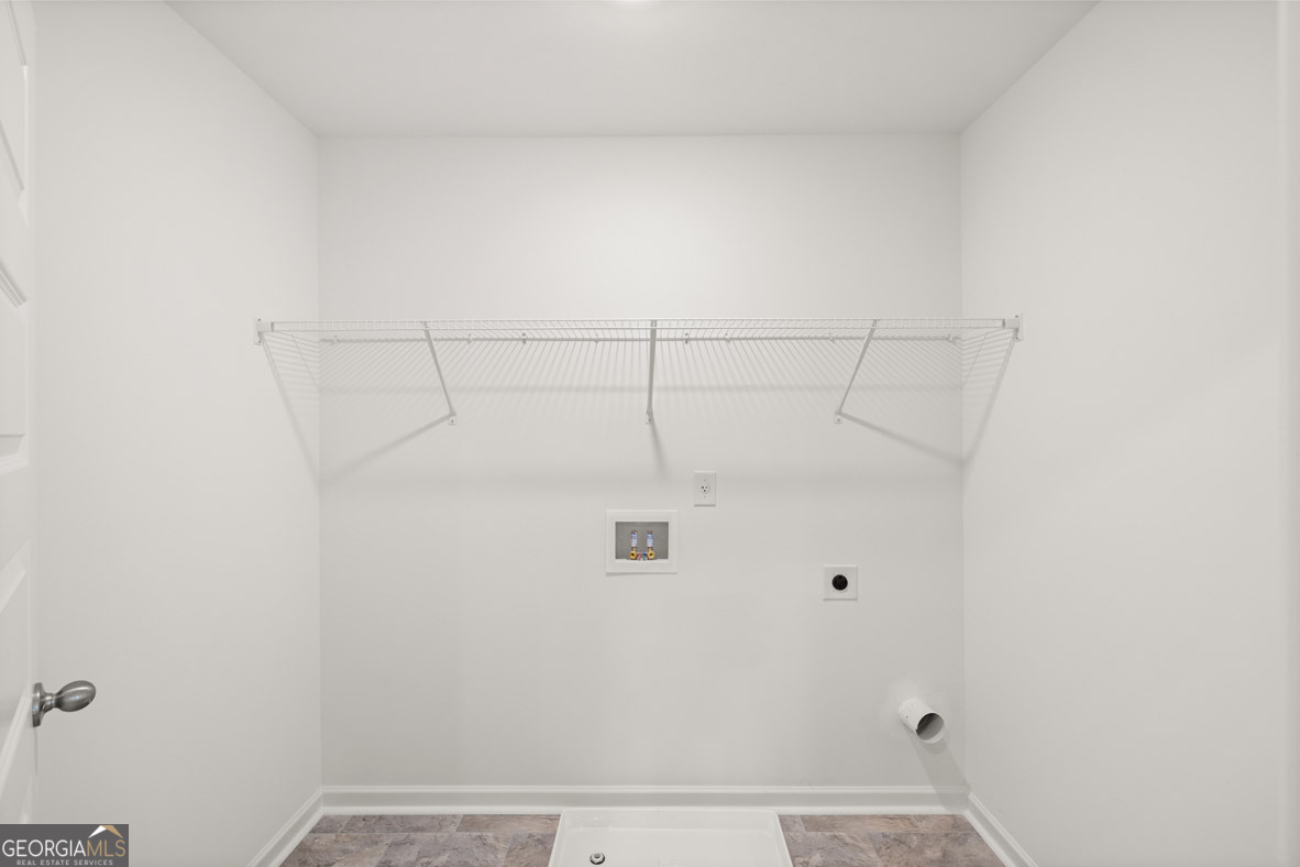 408 Hazel Drive Locust Grove, GA 30248 - Photo 29 of 32 a view of a small space