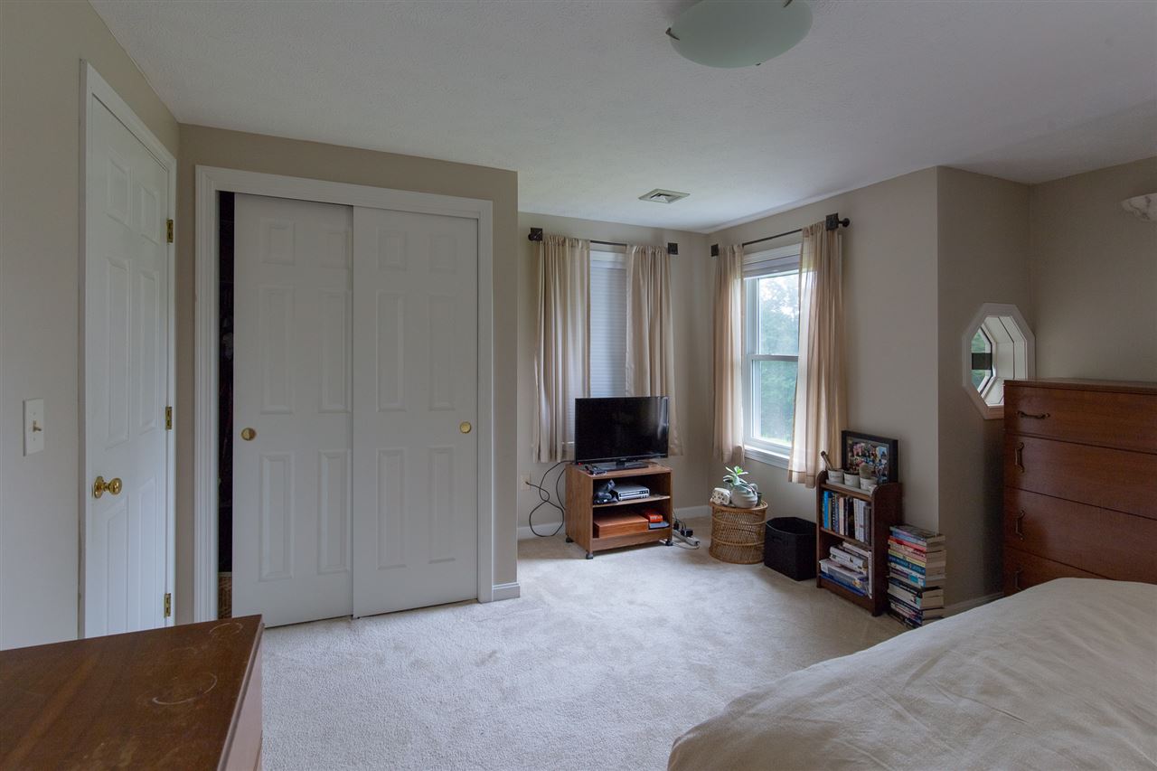 371 Winding Pond Road, Unit 371 Londonderry, NH 03053 - Photo 21 of 40 Gallery Image 21