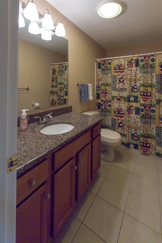 371 Winding Pond Road, Unit 371 Londonderry, NH 03053 - Photo 25 of 40 Gallery Image 25