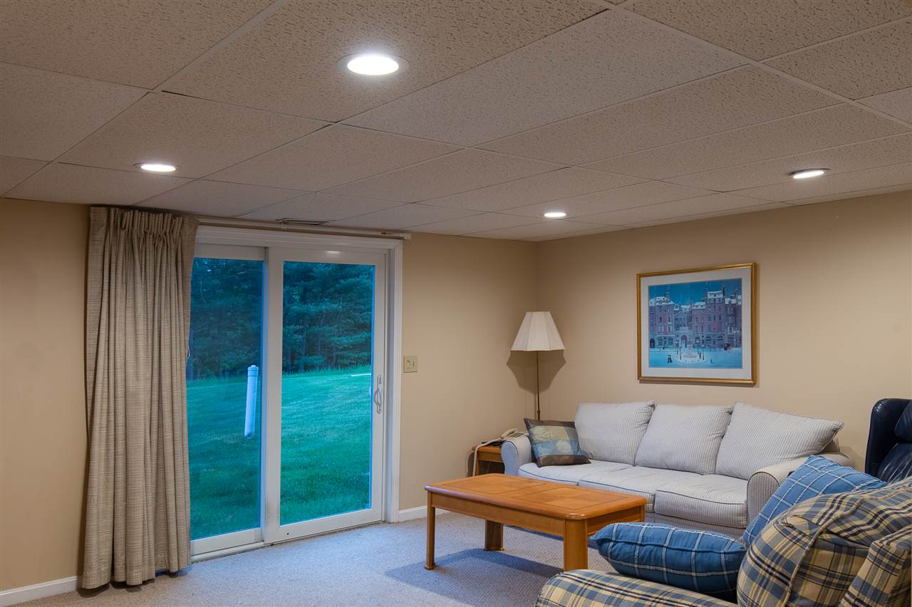 371 Winding Pond Road, Unit 371 Londonderry, NH 03053 - Photo 26 of 40 Gallery Image 26