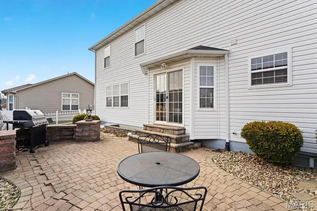 $390,000 | 3108 Birmingham Drive, Glen Carbon, IL 62034