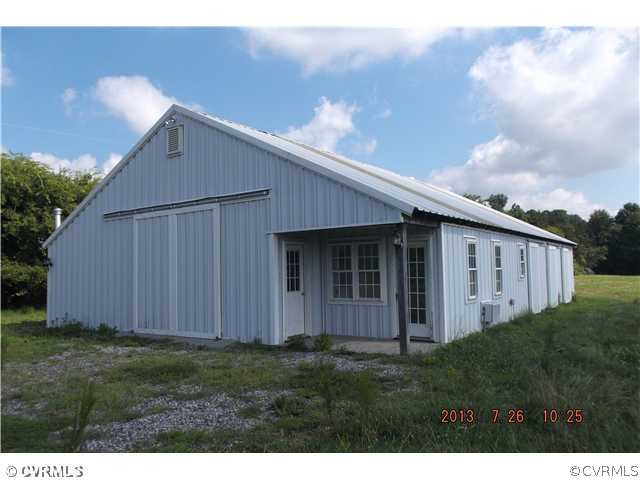 4820 Hickory Road Petersburg, VA 23803 - Photo 4 of 24 Stable/Barn - Detached Metal Building with Heated