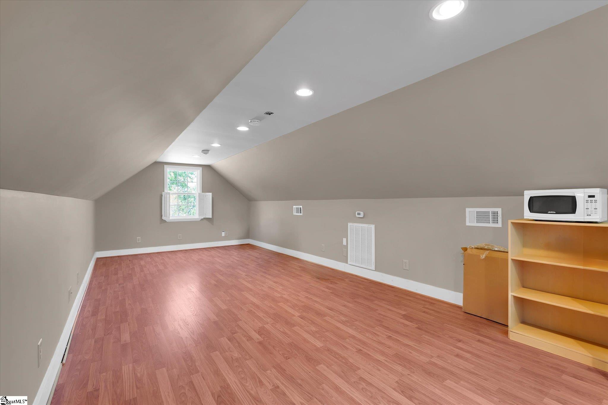 304 Dixon Street Clinton, SC 29325 - Photo 40 of 49