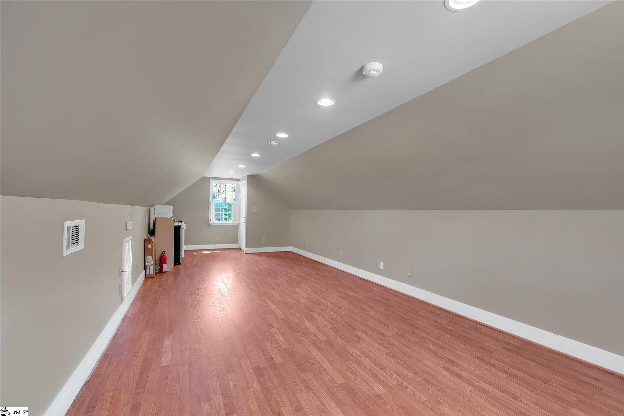 304 Dixon Street Clinton, SC 29325 - Photo 41 of 49