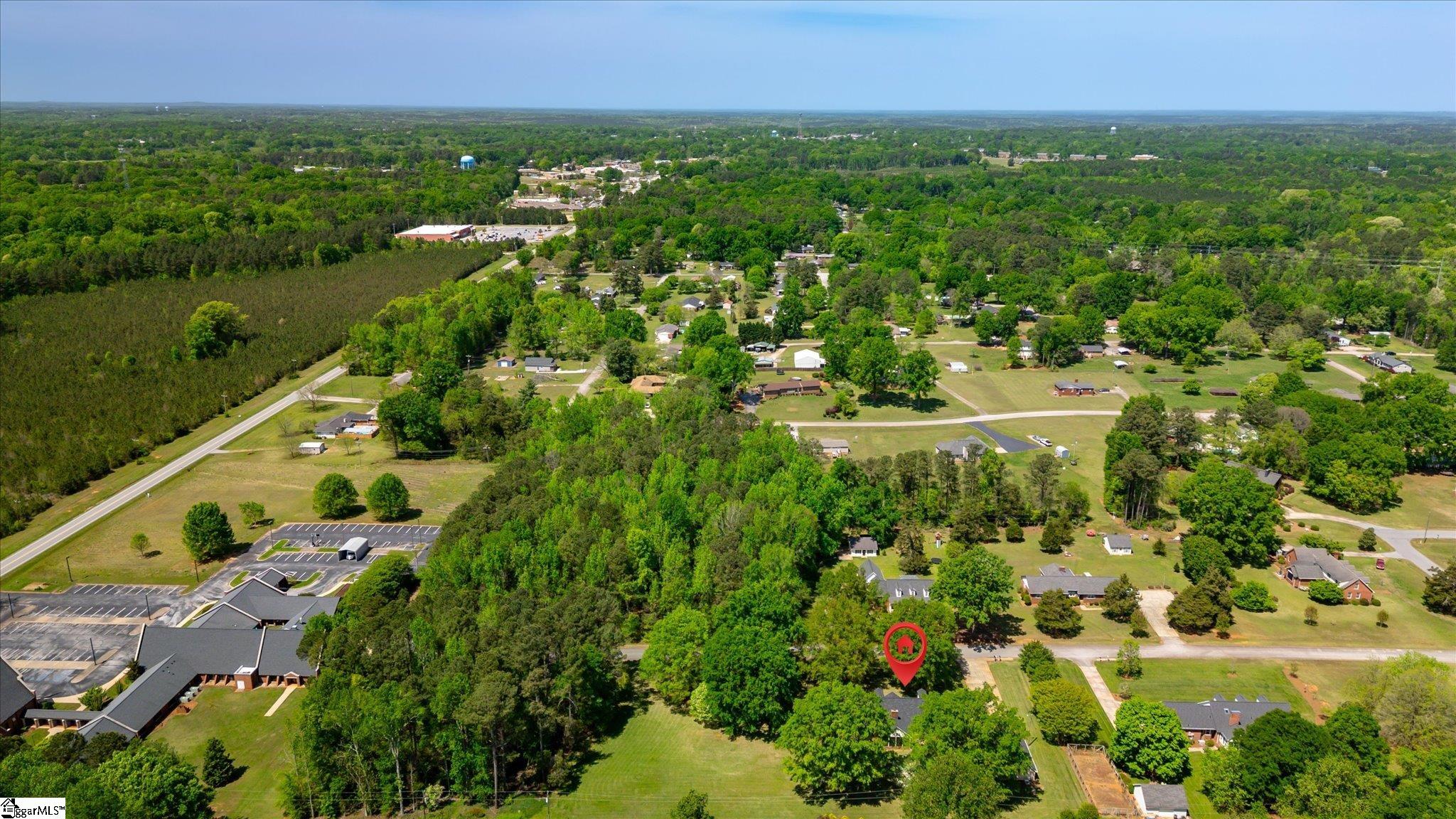 304 Dixon Street Clinton, SC 29325 - Photo 45 of 49