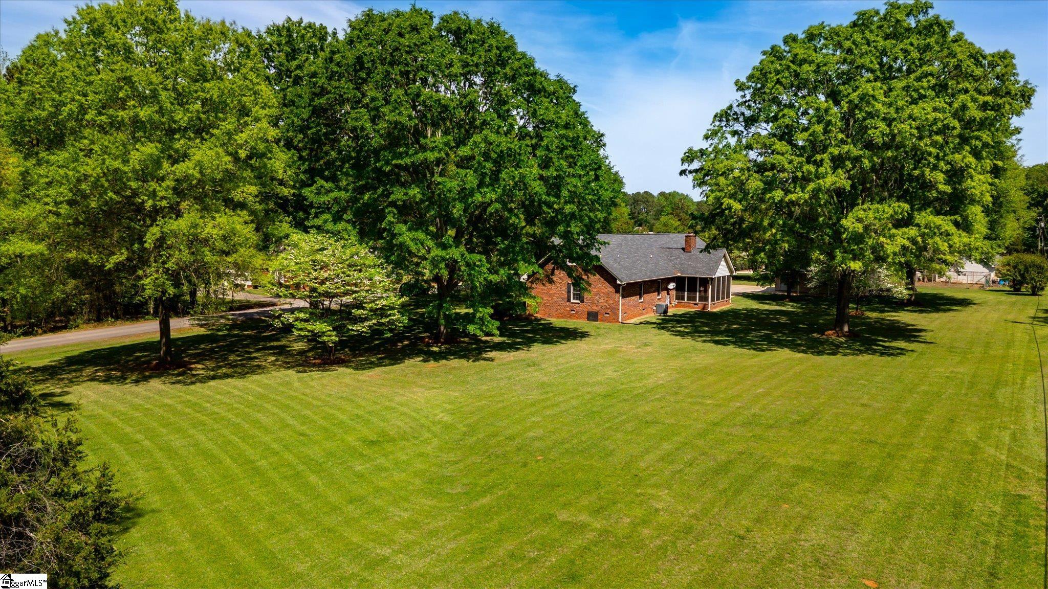304 Dixon Street Clinton, SC 29325 - Photo 46 of 49