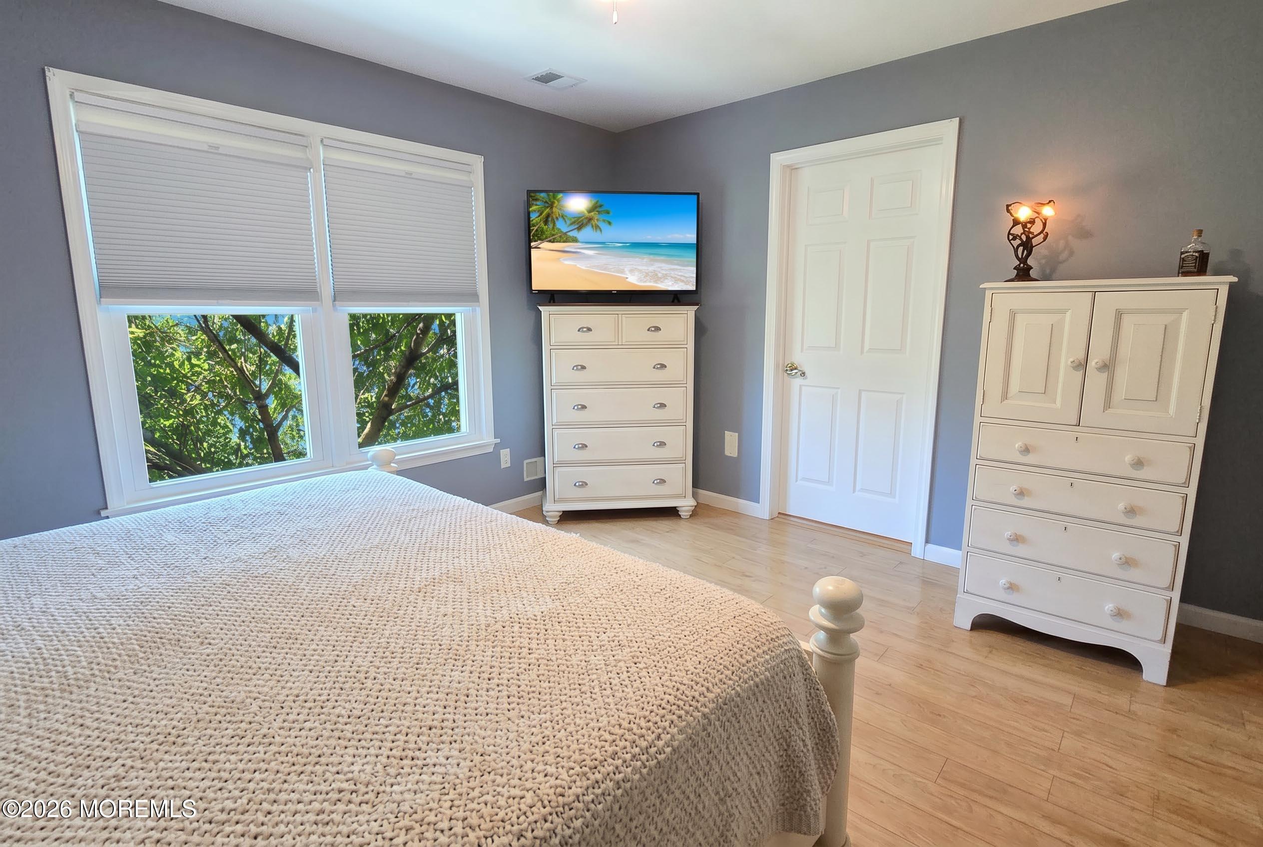 137 Bowline Road Manahawkin, NJ 08050 - Photo 24 of 36 25