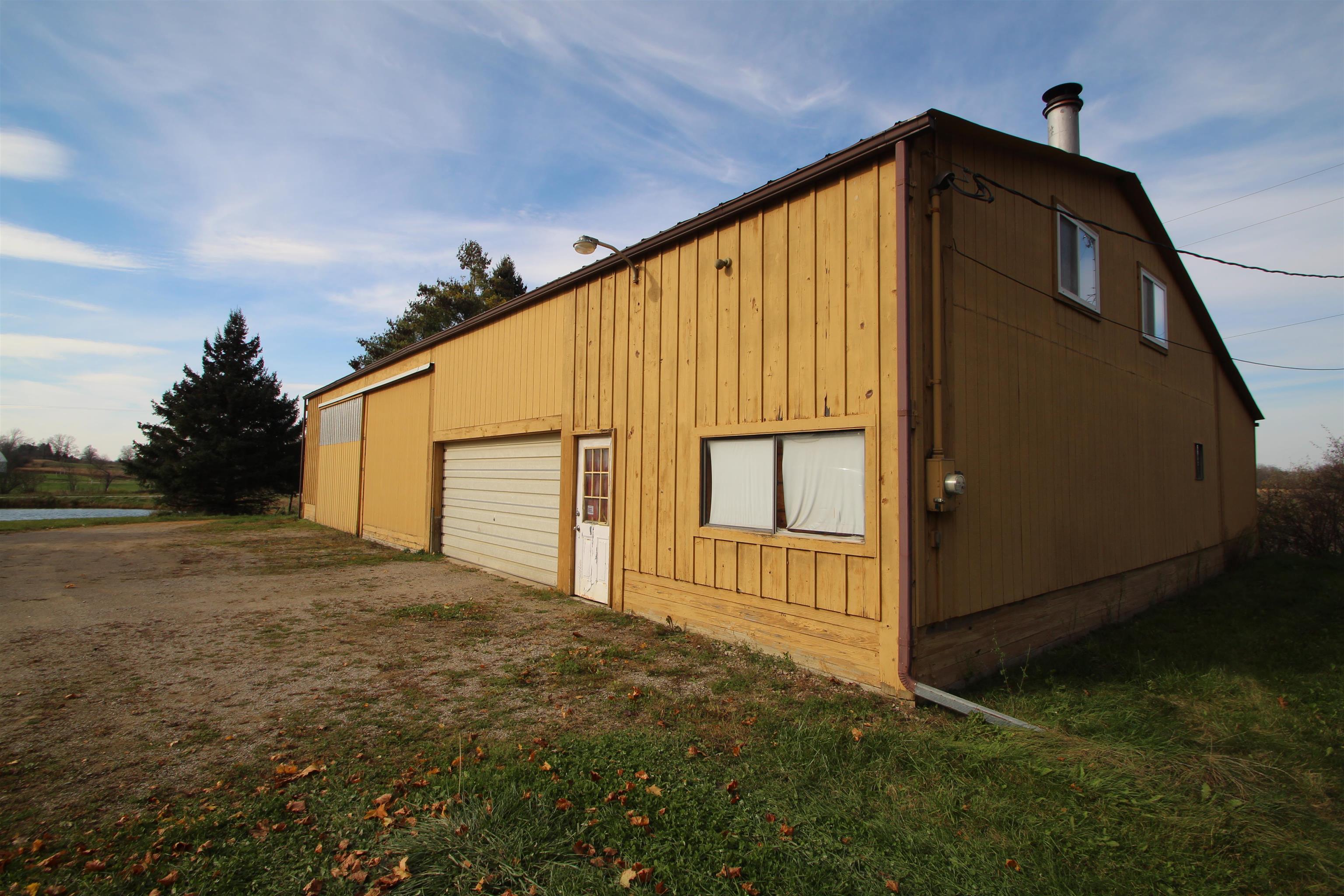 5350 Hackman Road Capac, MI 48014 - Photo 18 of 46 50126896-17.JPG