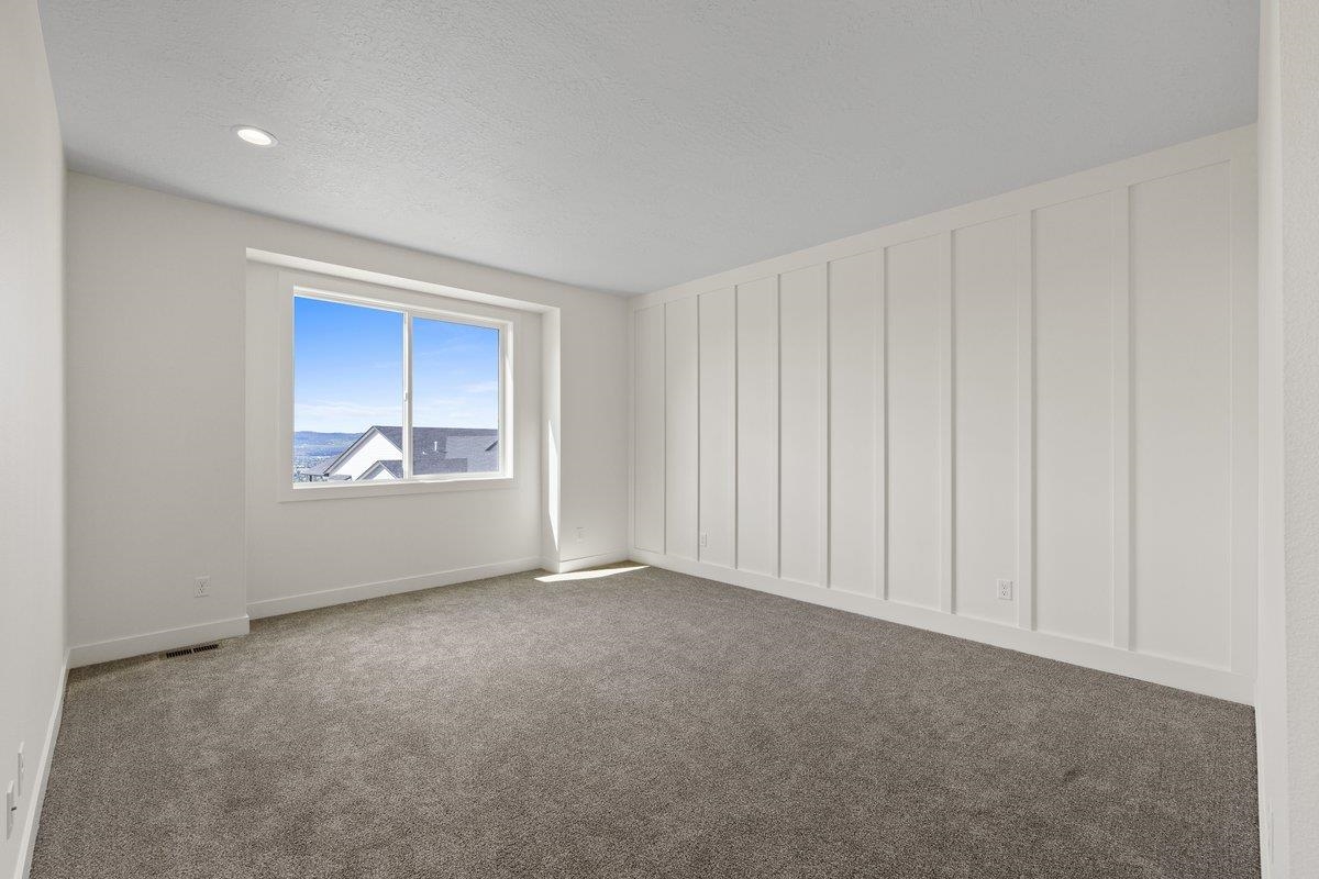 8930 East Ridgeline Lane Spokane, WA 99217 - Photo 19 of 46