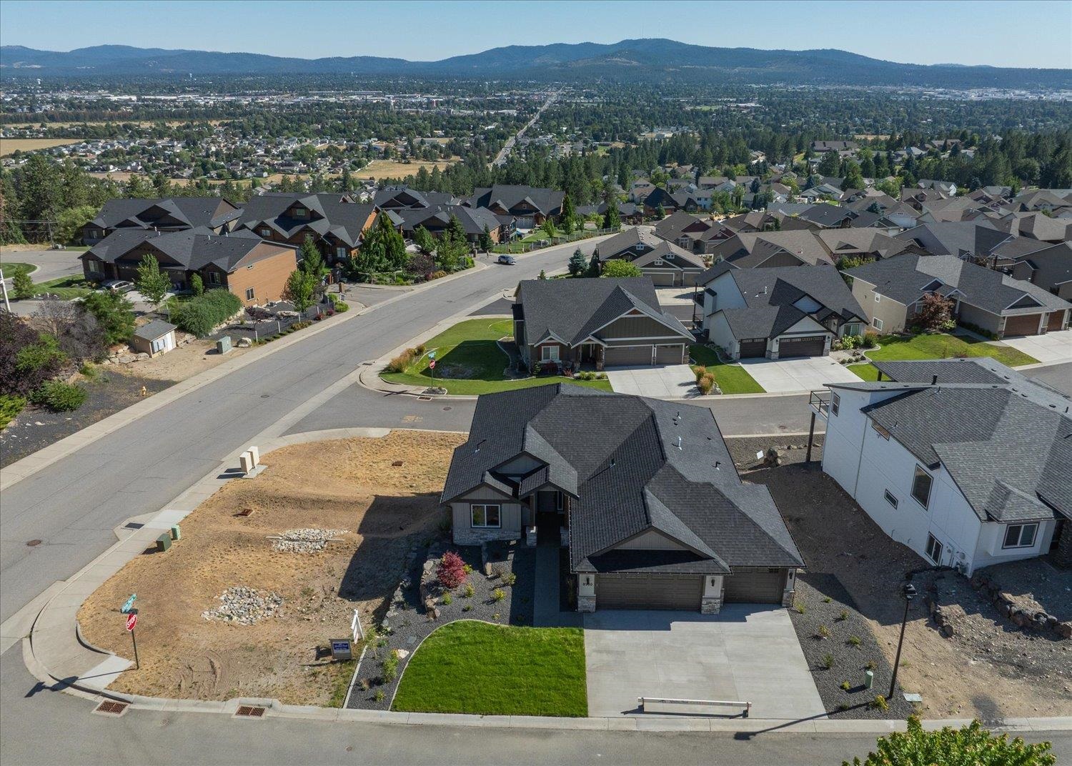 8930 East Ridgeline Lane Spokane, WA 99217 - Photo 42 of 46