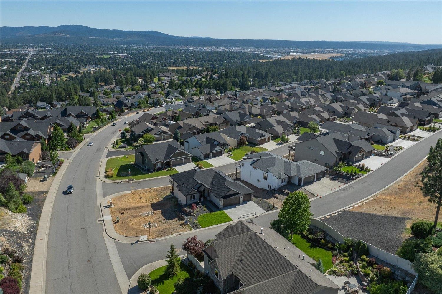 8930 East Ridgeline Lane Spokane, WA 99217 - Photo 43 of 46