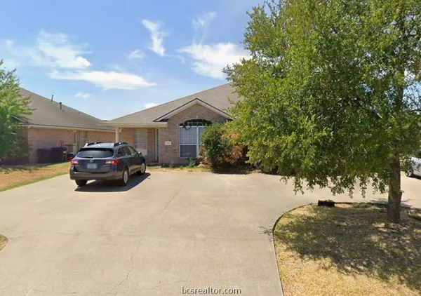 $1,400 | 2311 Axis Court, College Station, TX 77845