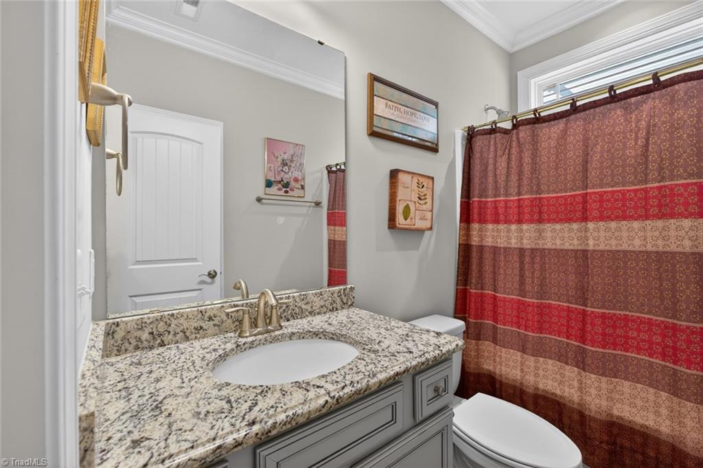 3407 Amber Meadows Road High Point, NC 27265 - Photo 23 of 45