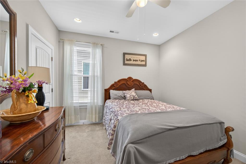 3407 Amber Meadows Road High Point, NC 27265 - Photo 24 of 45