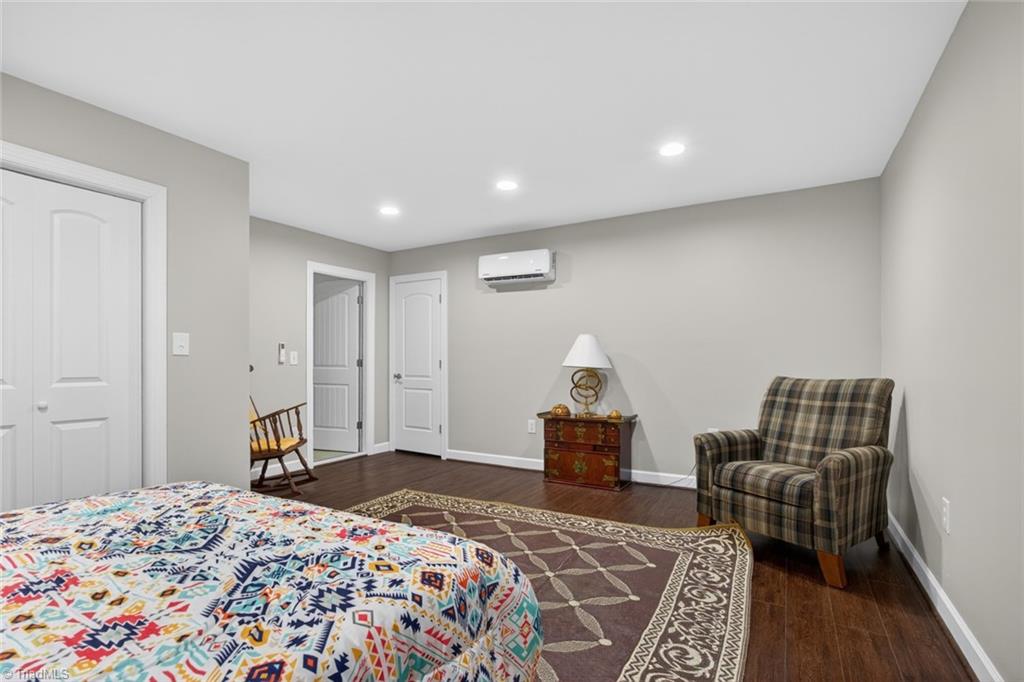 3407 Amber Meadows Road High Point, NC 27265 - Photo 35 of 45