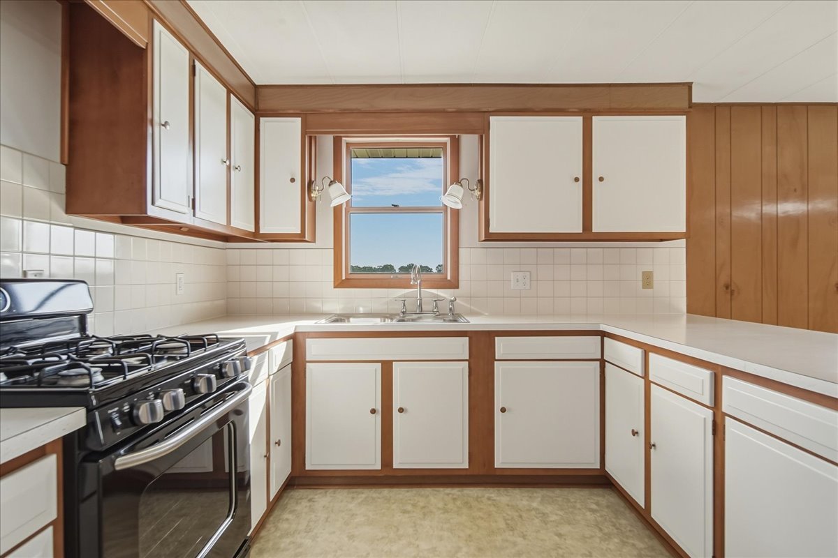 15661 Moline Road Lyndon, IL 61261 - Photo 20 of 42 Gallery Image 20