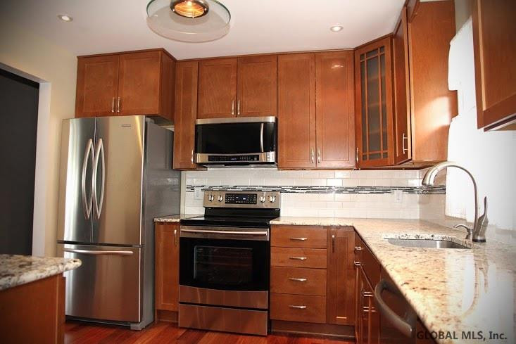 48 Abby Road Colonie, NY 12110 - Photo 3 of 25 Photo 3
