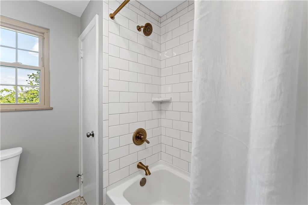 158 Old Clairton Road Pittsburgh, PA 15236 - Photo 20 of 42
