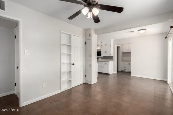 $409,900 | 1061 West 5th Street, Mesa, AZ 85201