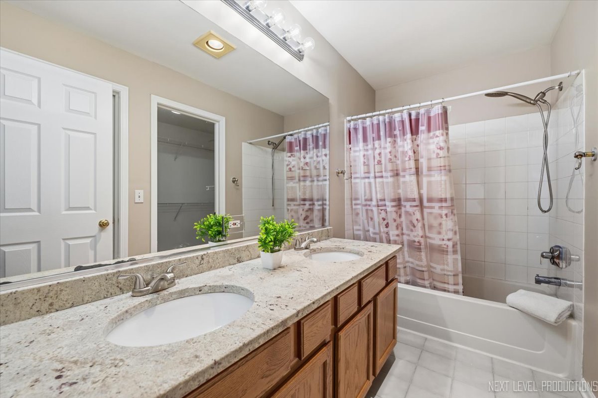 2712 Stockton Road Naperville, IL 60564 - Photo 21 of 43