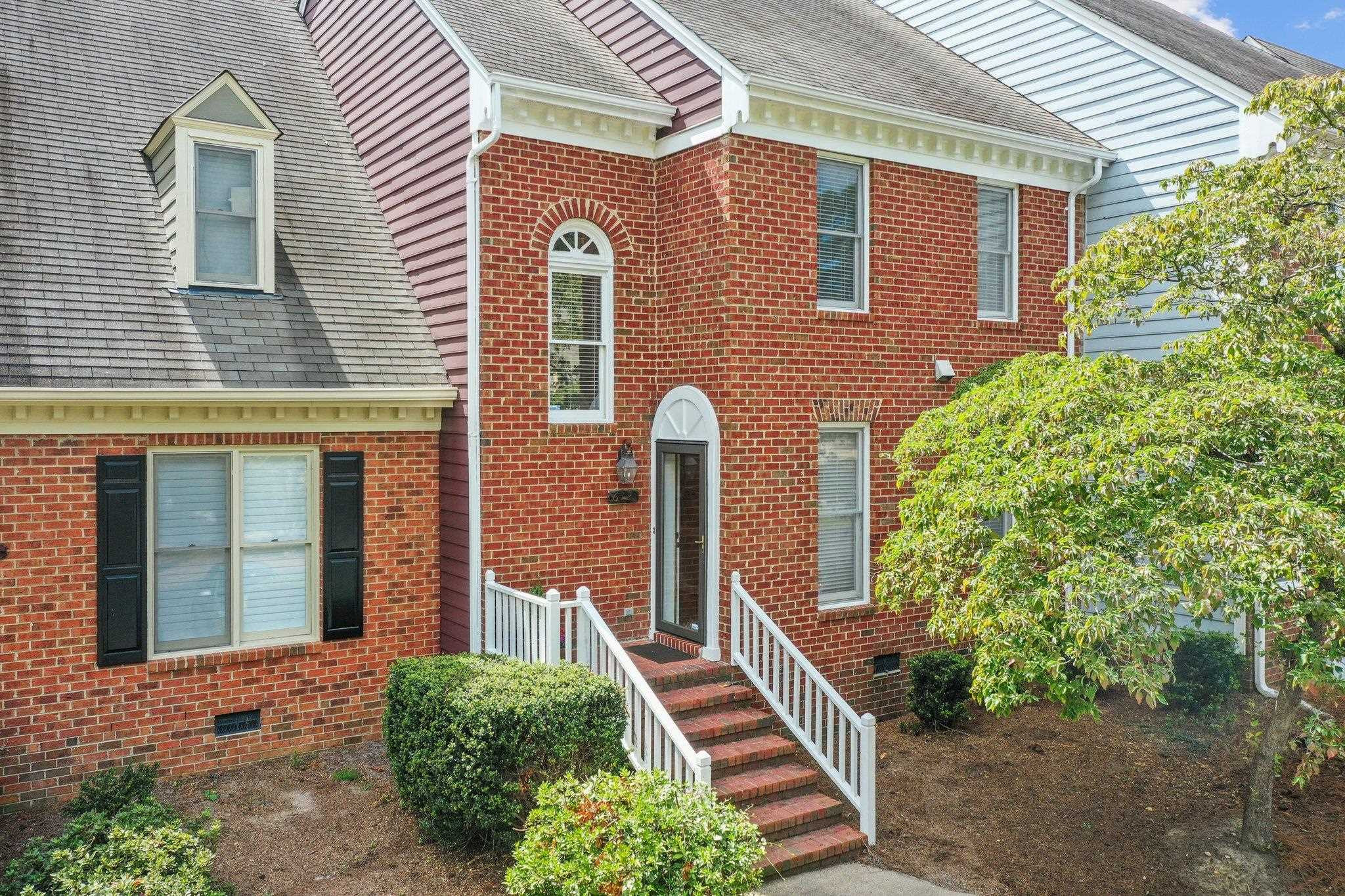 612 Crabbery Lane Raleigh, NC 27609 - Photo 1 of 38 Photo 1